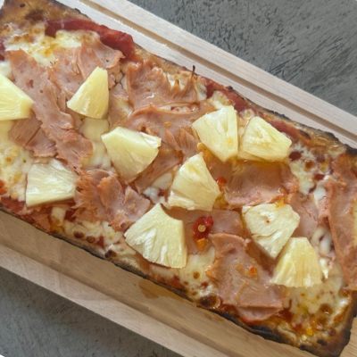 HAWAIIAN PIZZA